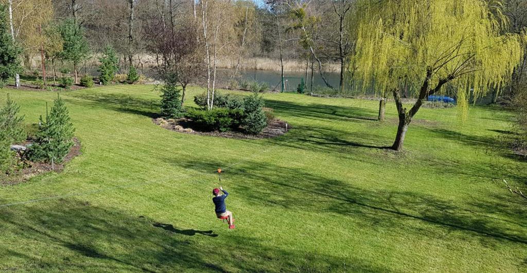 Villa Eden Ślesin Esterno foto