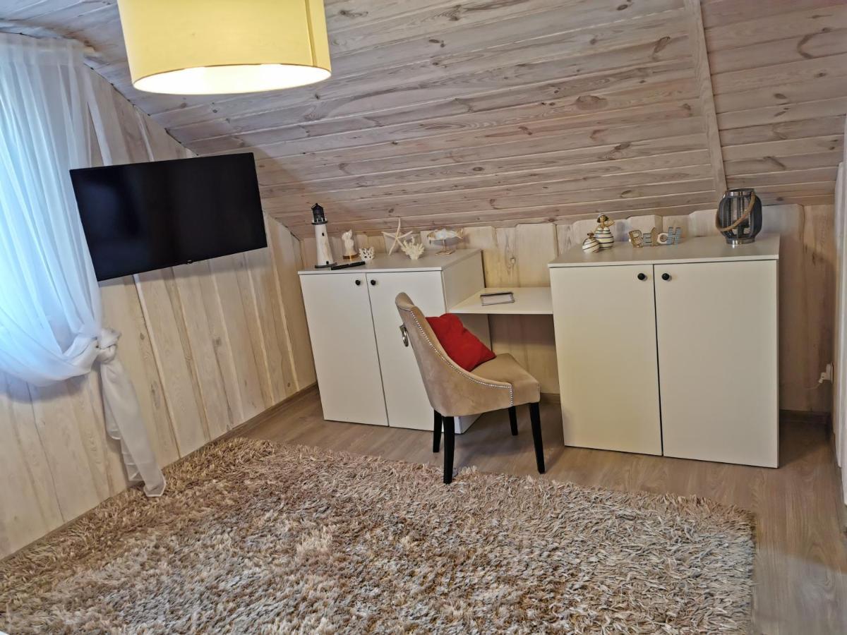 Villa Eden Ślesin Esterno foto